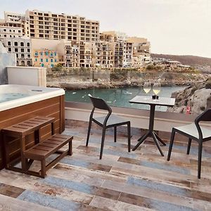 Blu Waters Boutique Hotel